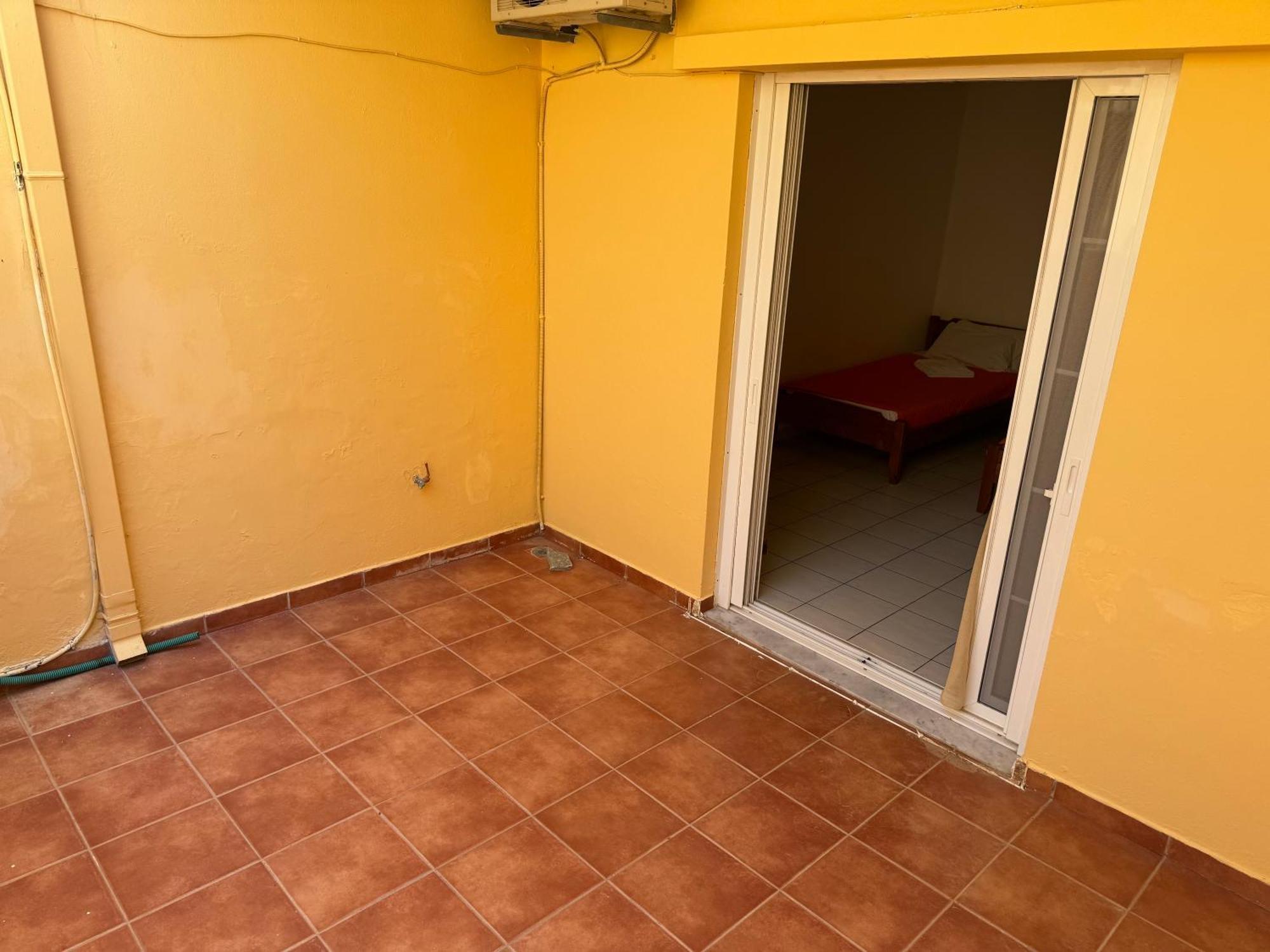 Michalis Studios Palaiochora Luaran gambar